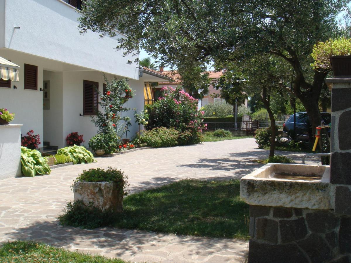 Apartments Medusa Rovinj Luaran gambar